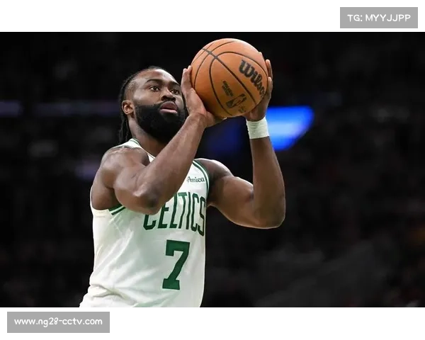 杰伦布朗谈安芬尼西蒙斯：波士顿讲究攻防兼备